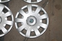 Rif R16 Skoda Yeti Czech 3T0601147MHB